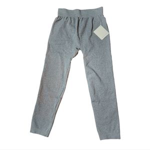 NWT Connection 18 Seamless Grey Crop Leggings Size Small/Medium Extemel…